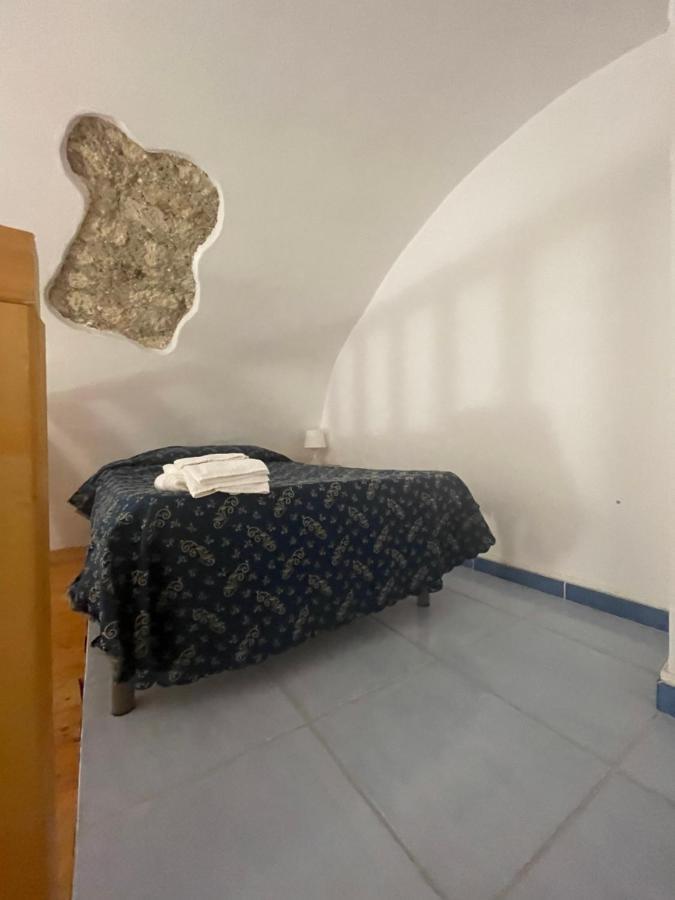 B&B La Terrazza Sul Porto Ponza Buitenkant foto